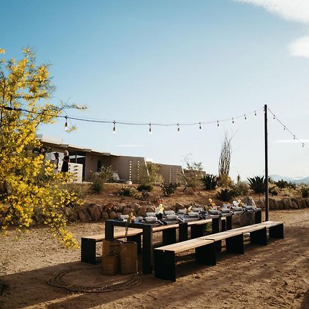 The Bungalows By Homestead Modern Joshua Tree Bagian luar foto
