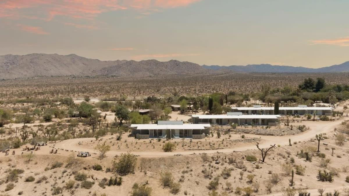 The Bungalows By Homestead Modern Joshua Tree Bagian luar foto