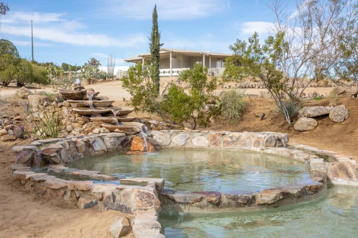 The Bungalows By Homestead Modern Joshua Tree Bagian luar foto