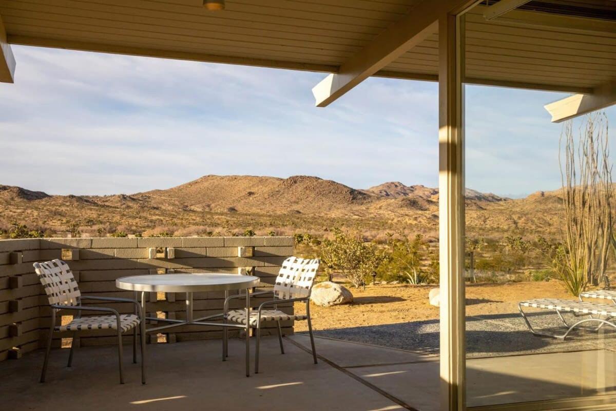 The Bungalows By Homestead Modern Joshua Tree Bagian luar foto