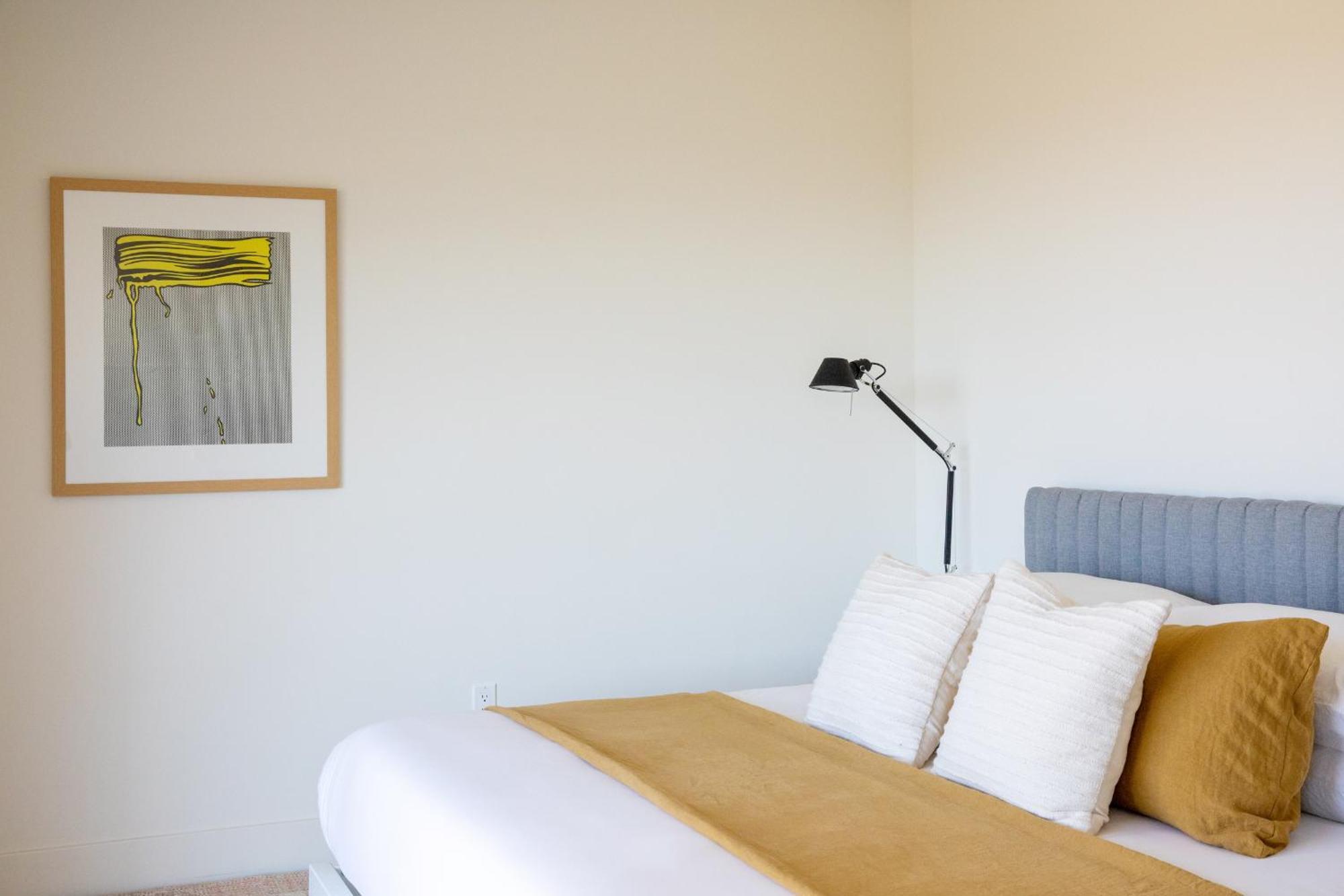 The Bungalows By Homestead Modern Joshua Tree Ruang foto