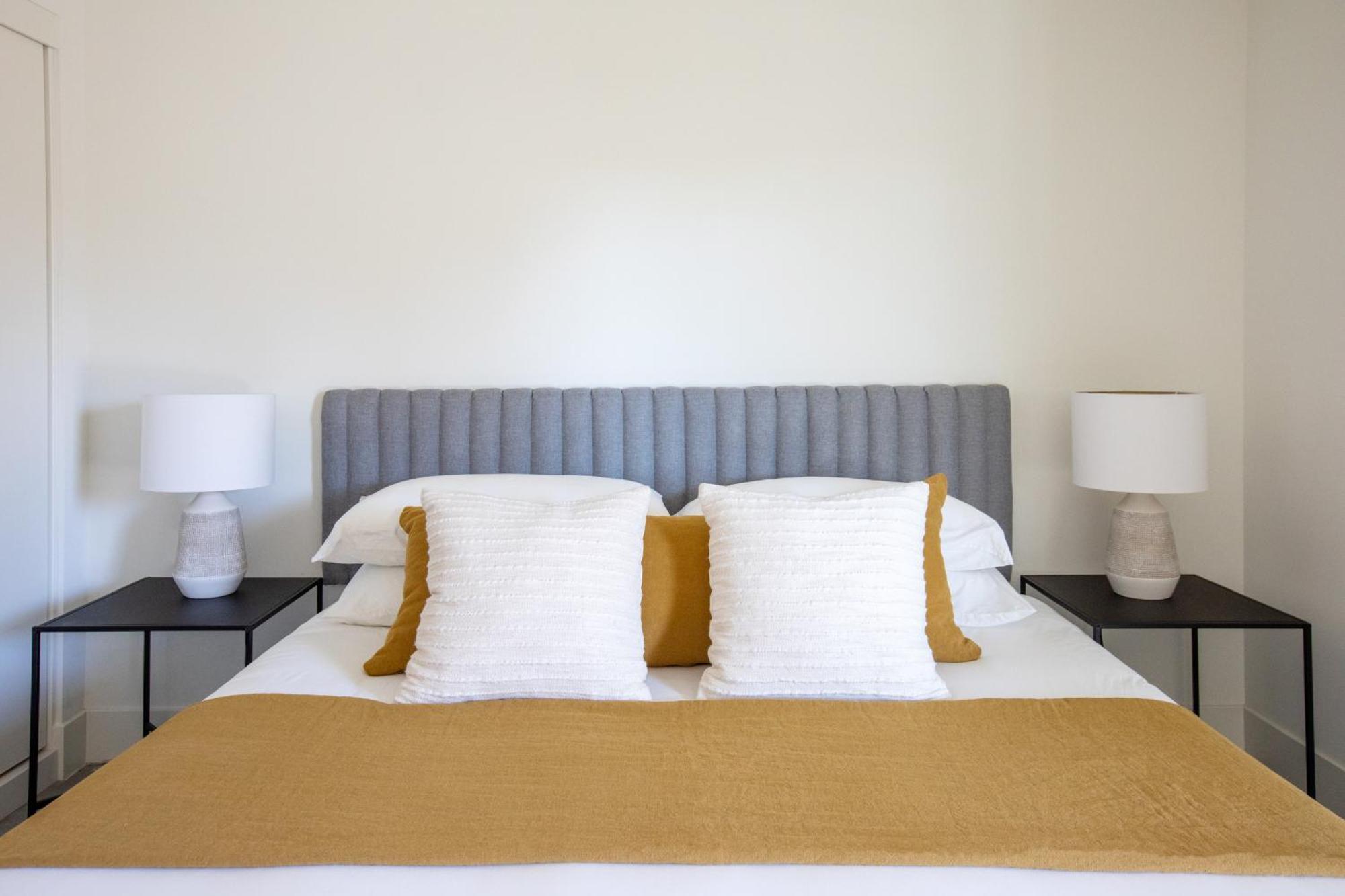 The Bungalows By Homestead Modern Joshua Tree Ruang foto